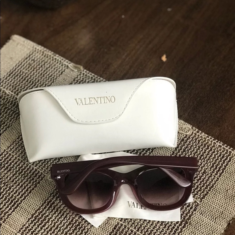 Valentino sunglasses